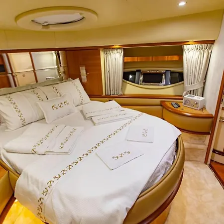 Vizyon Yachting 보트호텔